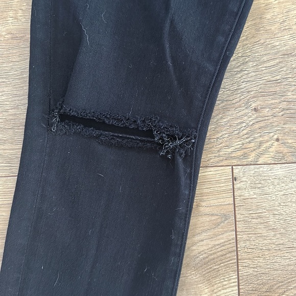 Frame Denim Le Skinny de Jeanne with holes in the knees - Picture 5 of 6